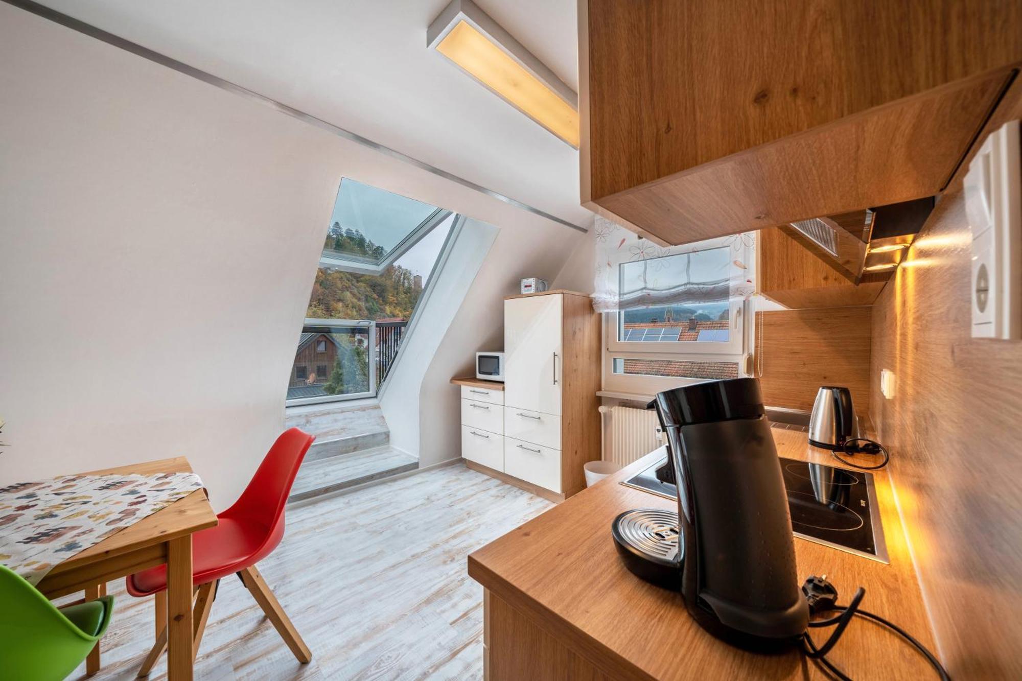 Ferienwohnung Burgblick ハウザッハ エクステリア 写真