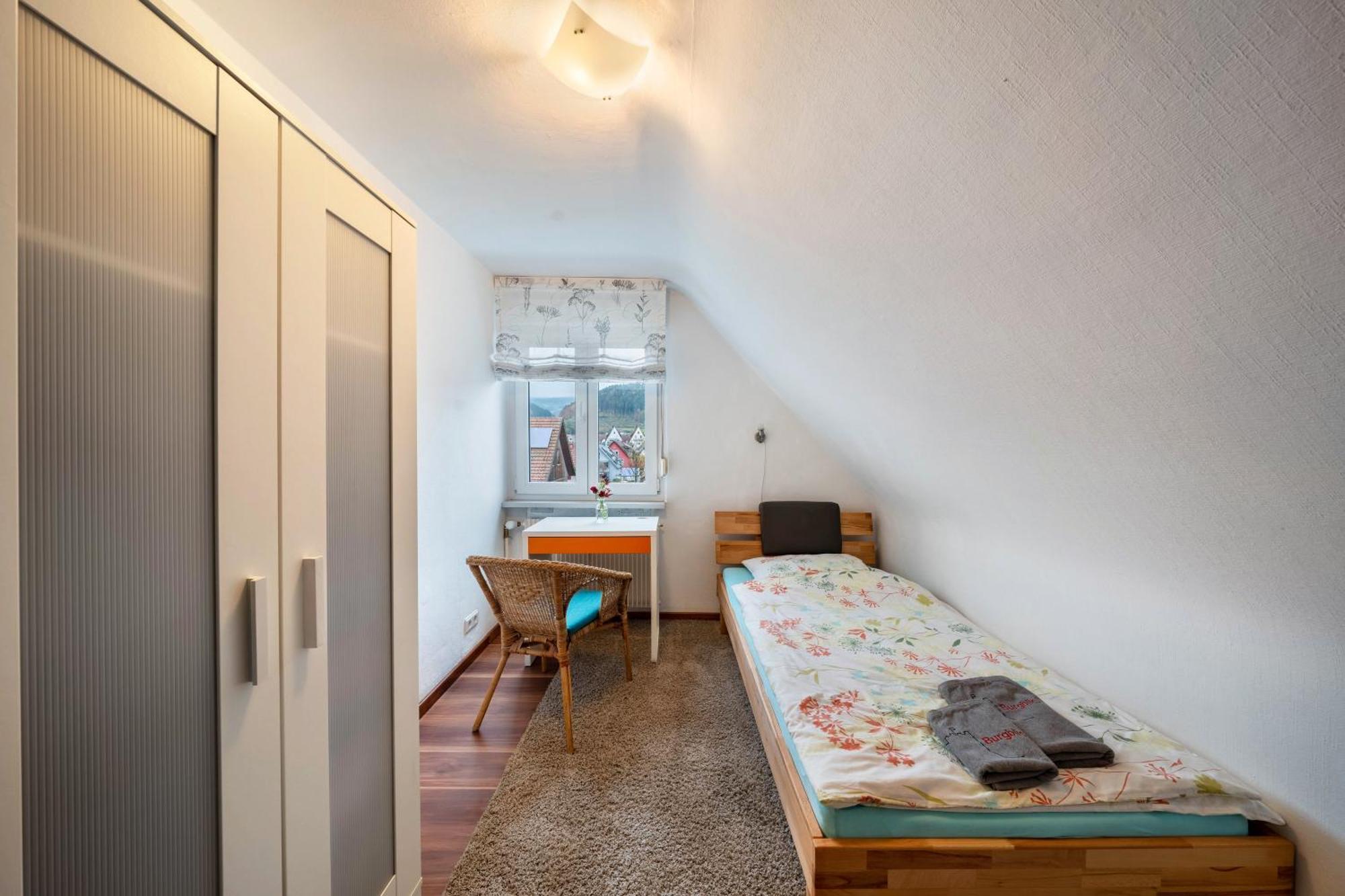 Ferienwohnung Burgblick ハウザッハ エクステリア 写真